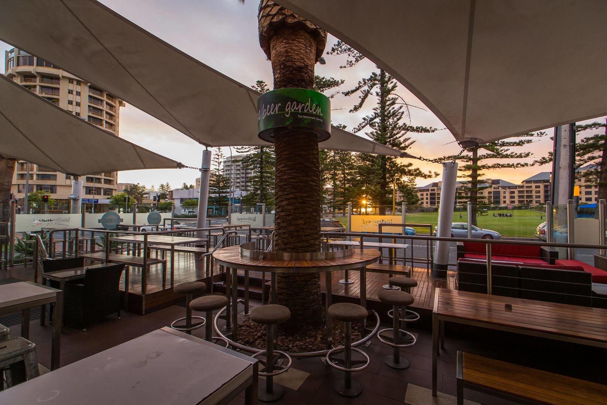 Nightcap At Watermark Glenelg Аделейд Екстериор снимка
